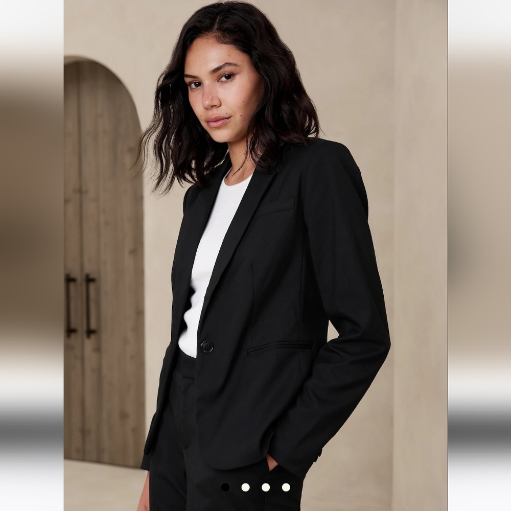 Banana Republic Black Blazer